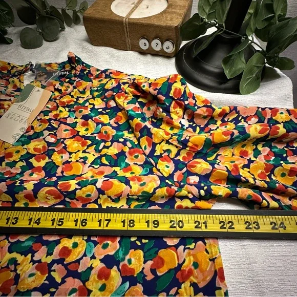 NWT BTFBM Floral Long Sleeve Blouse - Multicolor Large - Picture 9 of 13